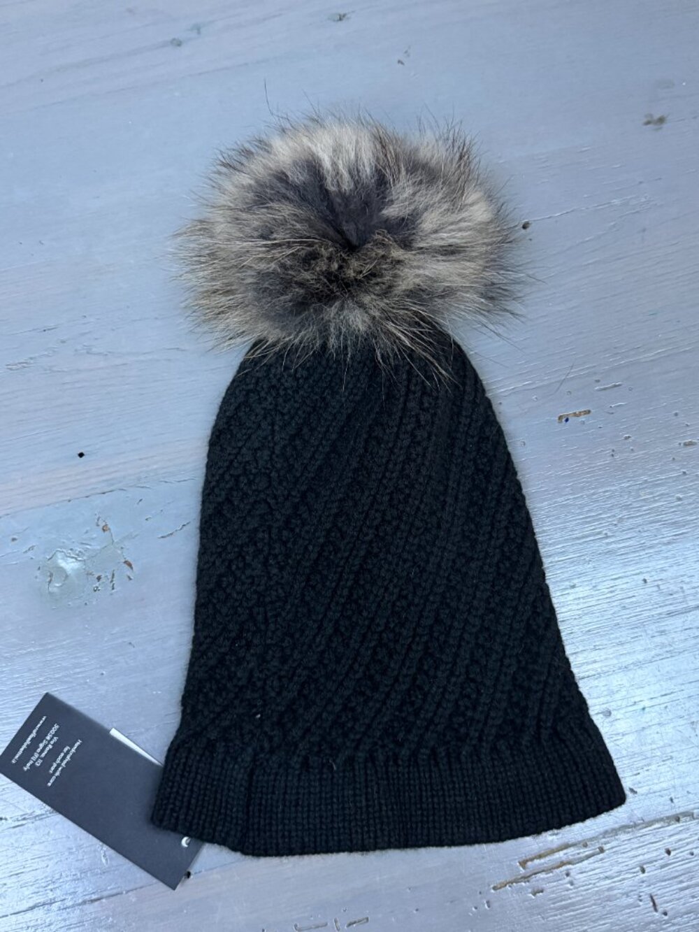 Raffaello Bettini black fur pomopm cashmere beanie